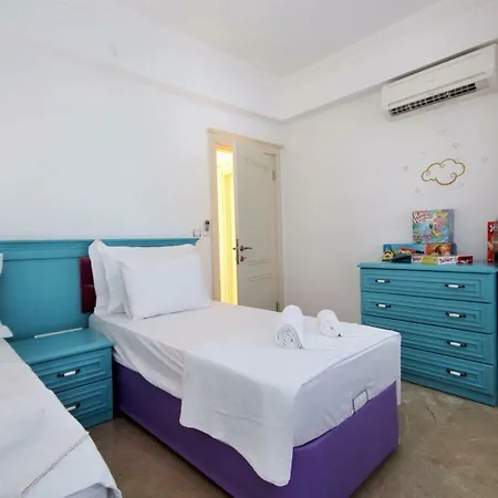 فيلة Helios Luxurery