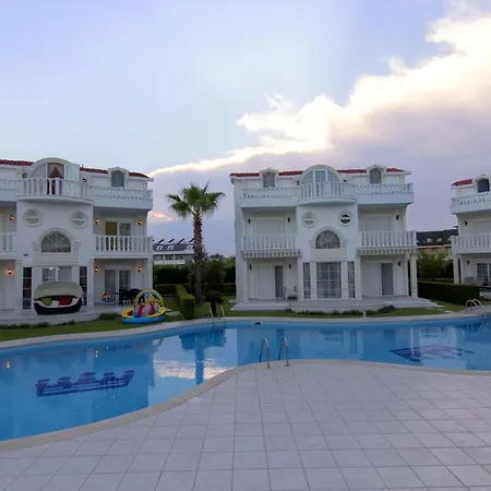 Helios Luxurery فيلة